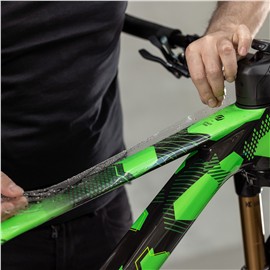 FOLIA SYNCROS KIT SPARK CARBON MATOWA-132909