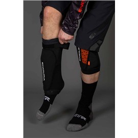 OCHRANIACZE NA KOLANA ENDURA MT500 LITE ROZ.M/L-112492