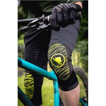 OCHRANIACZE NA KOLANA ENDURA SINGLETRACK II LITE ROZ.S/M-141834