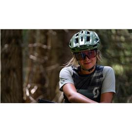 KOSZULKA SCOTT W'S TRAIL VERTIC S/SL BL ROZ.L 2021-122286