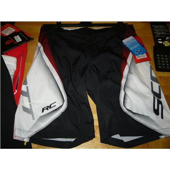 SZORTY SCOTT RC LS/FIT BLK/RED ROZ.XXL 2013-103309