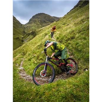 SZORTY ENDURA SINGLETRACK II BLACK ROZ.M -116899