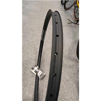 OBRĘCZ 29" 32H SYNCROS X30 S CZARNA-127169