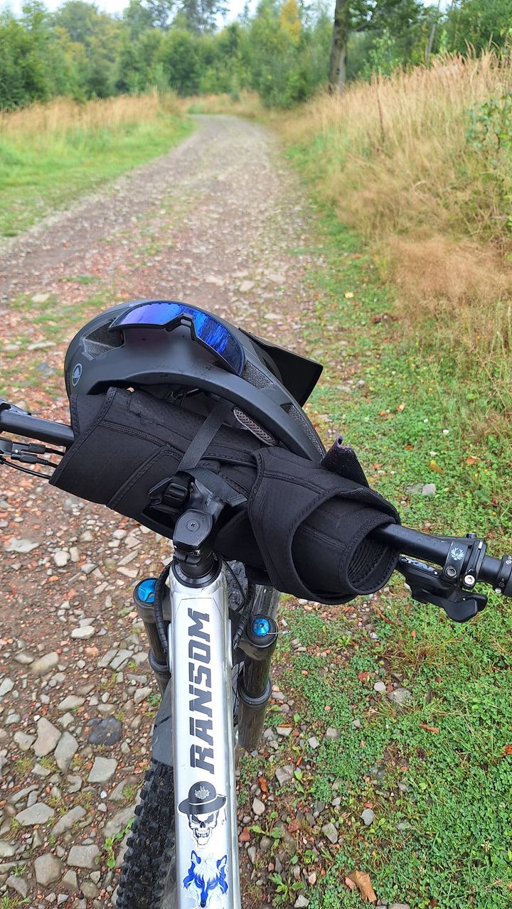 Kliknij, aby przejść do posta na Facebooku.