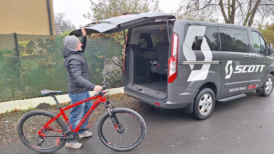 Kliknij, aby przejść do posta na Facebooku.