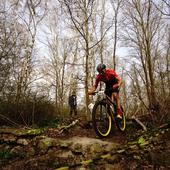 Kliknij, aby przejść do posta na Facebooku.