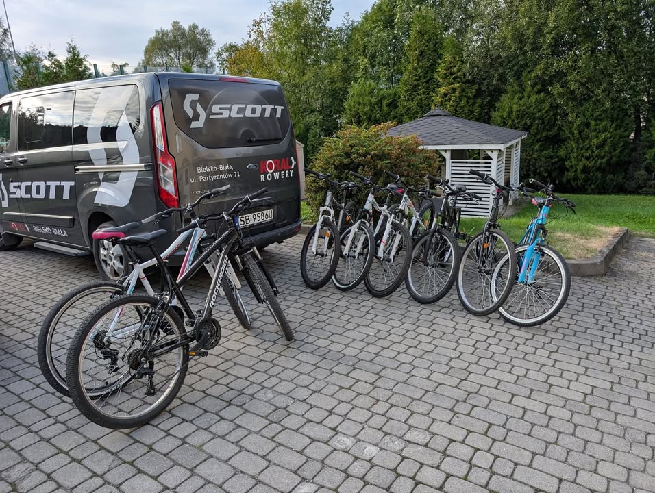 Kliknij, aby przejść do posta na Facebooku.